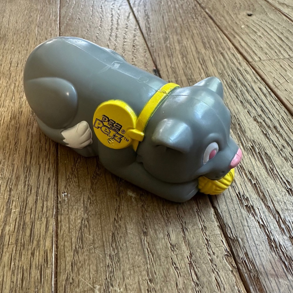 Vintage Petz Kitty Cat Candy Dispenser 1999 Amural Novelty Collectible‎